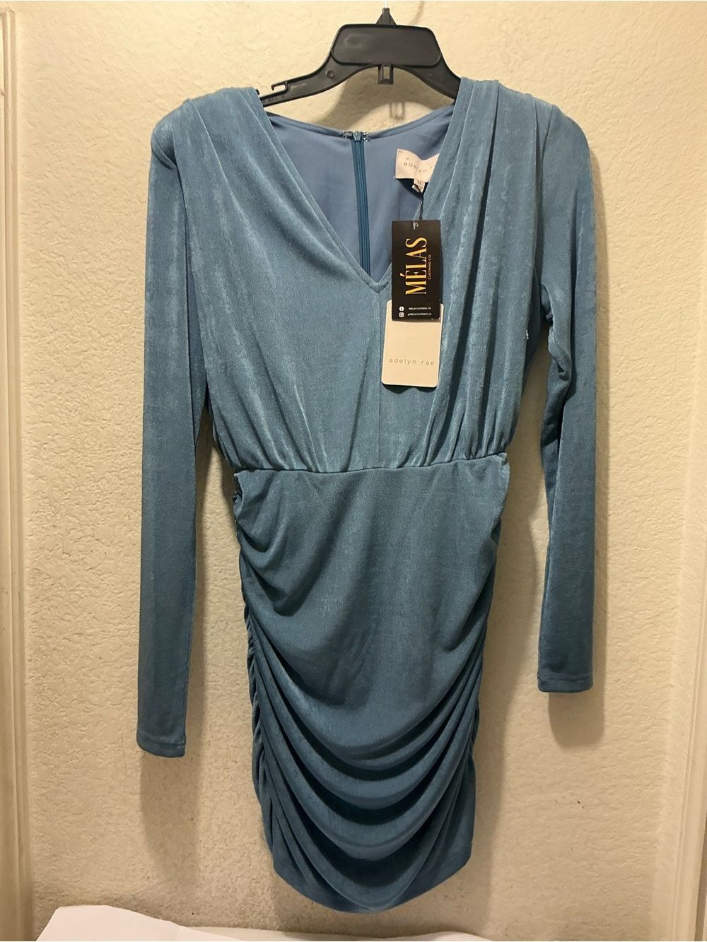 NWT Adelyn Rae Dusty Blue Velvet Long-Sleeve Ruched Dress size M